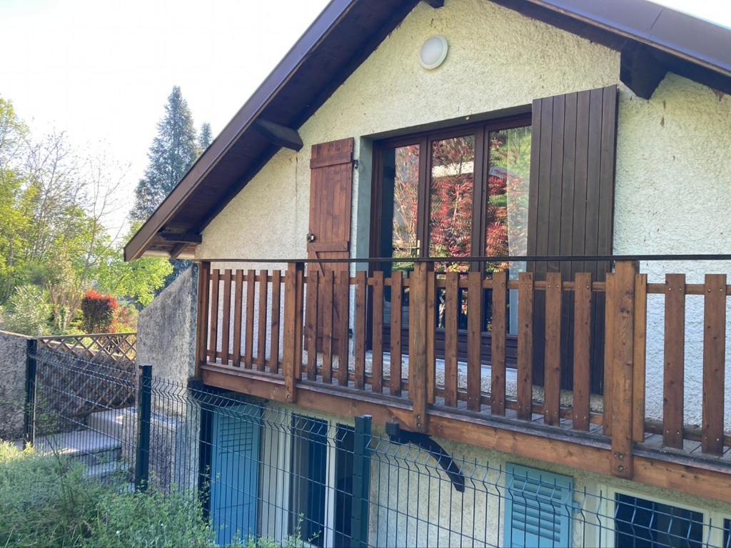 벨리 Sous Le Bon Toit B&B 외부 사진